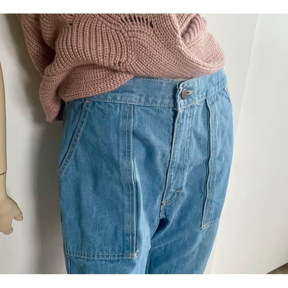 Relaxed Light Blue Women's Boyfriend Jeans